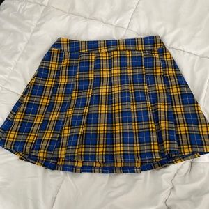 Fashion nova pleated skirt